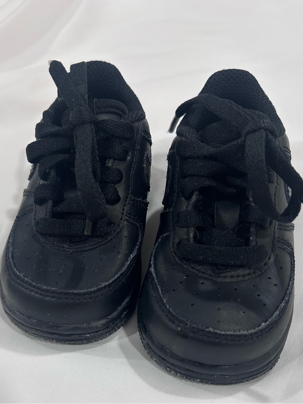 Nike Toddler Black Low-Top Lace-Up Sneakers